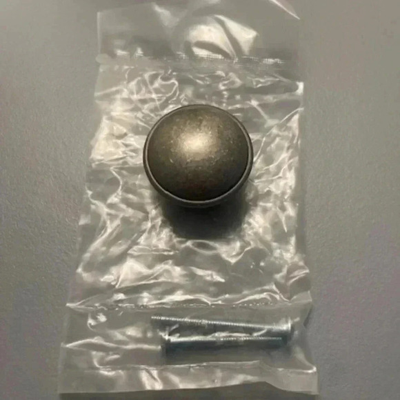 14 - Liberty 1 1/4 in. Antique Iron Top Ring Round Cabinet/Drawer Knob - Picture 1 of 5